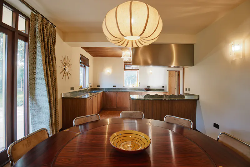 Cotswolds 70's homestay, D2884 (photo 19)