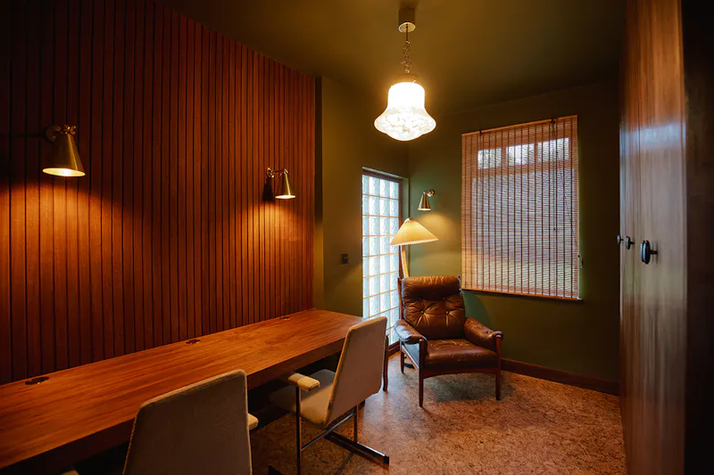 Office at Cotswolds 70's homestay, D2884 (photo 20)