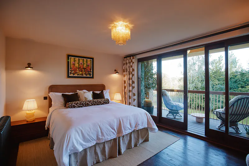 Cotswolds 70's homestay, D2884 (photo 28)