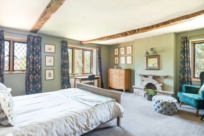 Bedroom at Canterbury Georgian Farmhouse , A1703 (photo 11)