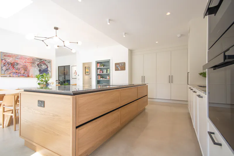 Contemporary Victorian Villa, B2145 (photo 12)