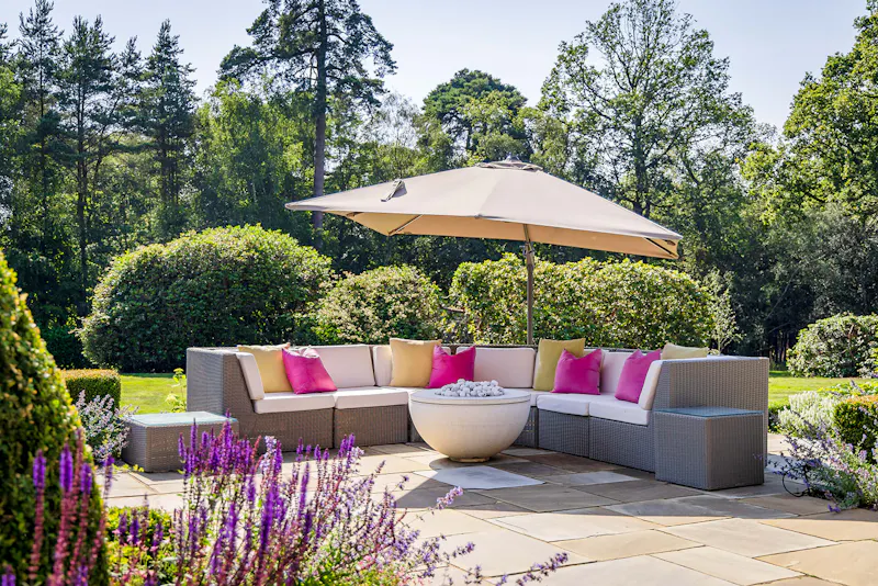 Striking Surrey Hills House, M305 (photo 49)