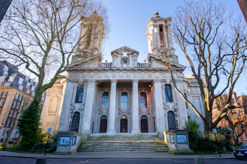 Historic Central London Church, CH130