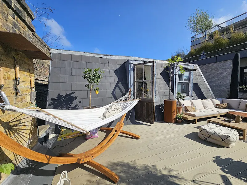 Terrace/Patio at Stylish Shoreditch Loft , F1278 (photo 9)