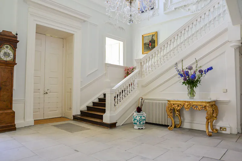Entrance hall at South Downs Country Estate, H6 (photo 2)