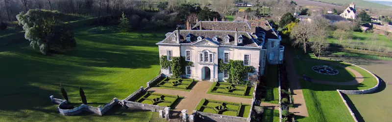 Garden - formal at South Downs Country Estate, H6 (photo 52)