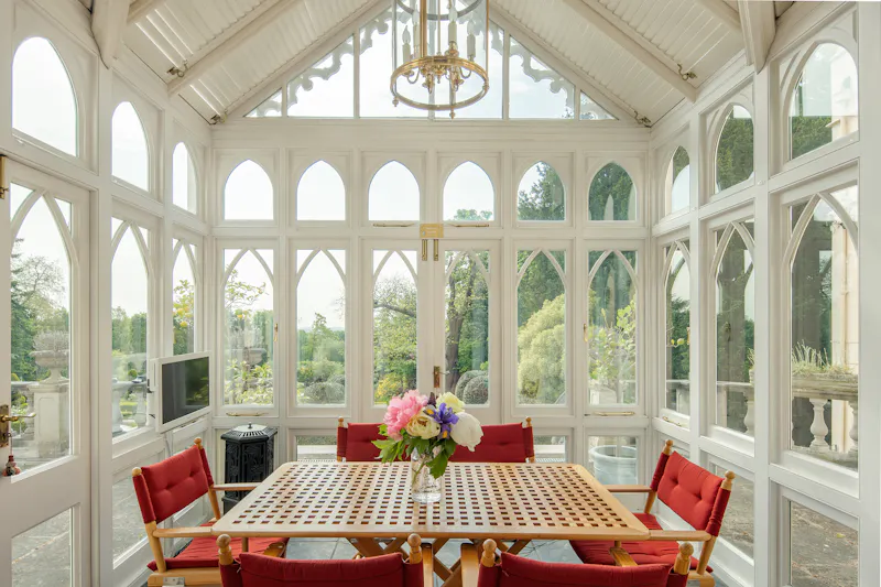 Conservatory at Impressive Mill Hill Estate, D1251 (photo 4)