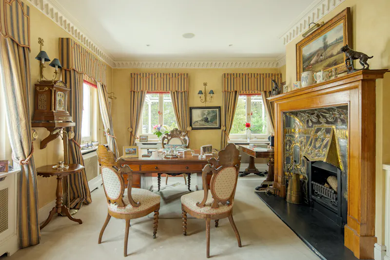 Office at Impressive Mill Hill Estate, D1251 (photo 11)