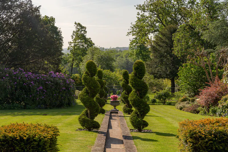 Impressive Mill Hill Estate, D1251 (photo 23)