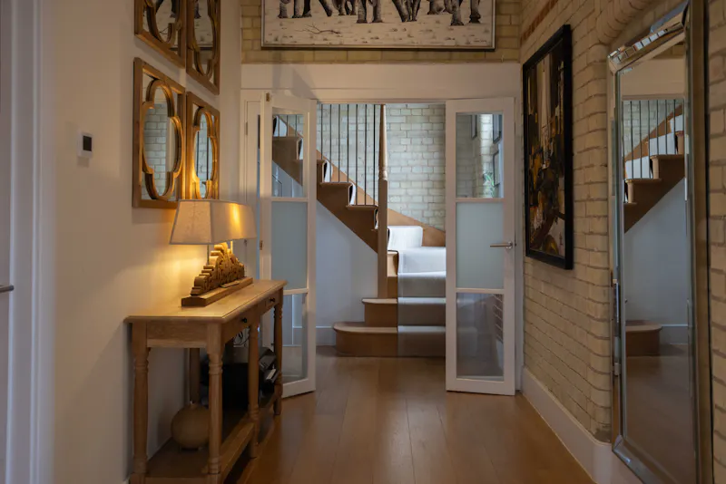 Edgware Victorian Gothic House, B2146 (photo 26)