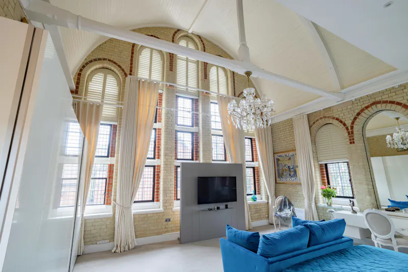 Edgware Victorian Gothic House, B2146 (photo 31)
