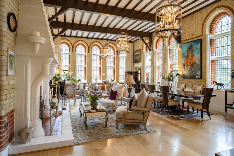 Edgware Victorian Gothic House, B2146 (photo 4)