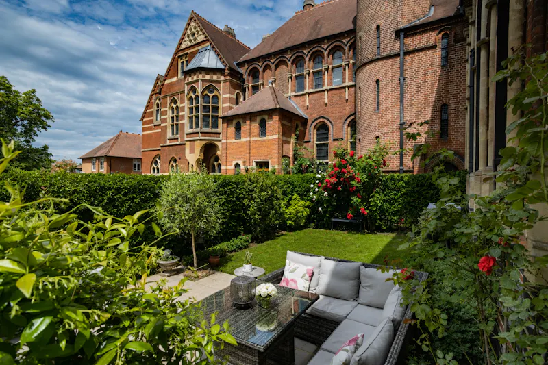 Garden at Edgware Victorian Gothic House, B2146 (photo 62)