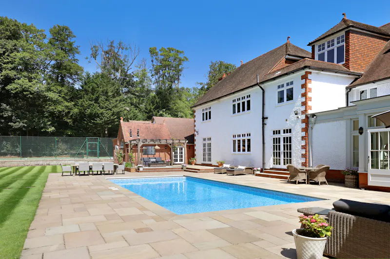 Swimming pool - outdoor at Rickmansworth Edwardian Villa, E542 (photo 39)