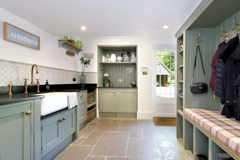 Utility room at Rickmansworth Edwardian Villa, E542 (photo 15)