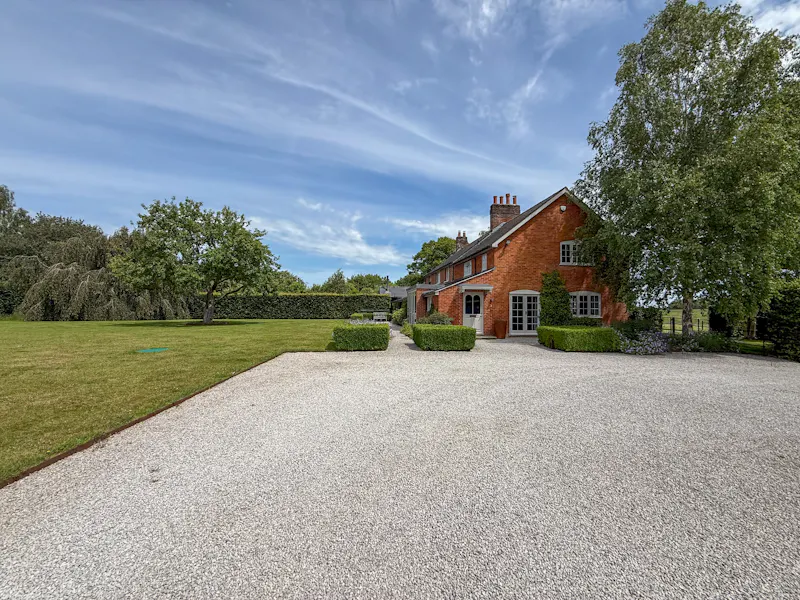 Marlborough Georgian Farmhouse, A1705 (photo 34)