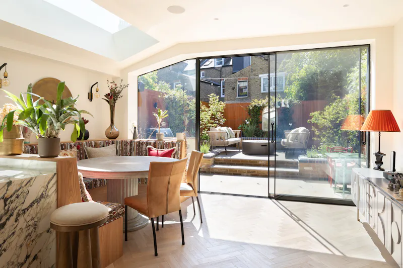 Sleek Highbury Victorian Home, B2148 (photo 6)
