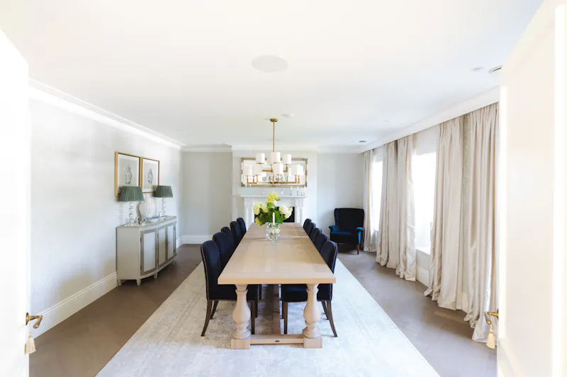 Dining room at Luxe Harpendon Mansion, D2532 (photo 11)