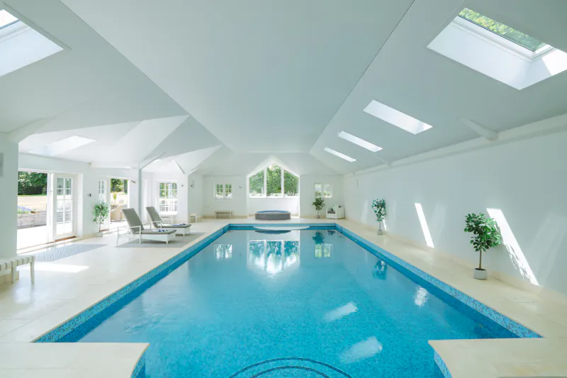 Swimming pool - indoor at Luxe Harpendon Mansion, D2532 (photo 28)