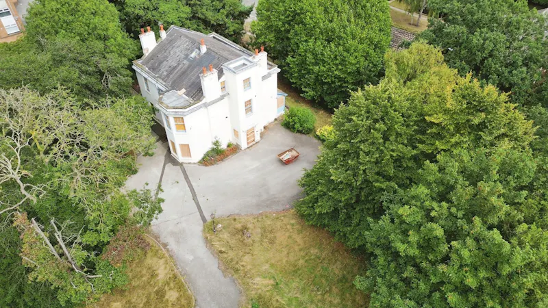 Driveway at Derelict House & Cottage, B2147 (photo 67)