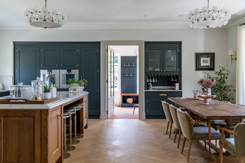 Elegant Surrey Modern Mansion, D2888 (photo 20)