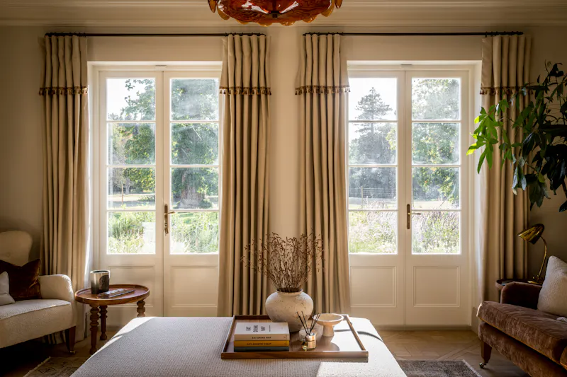 Elegant Surrey Modern Mansion, D2888 (photo 5)