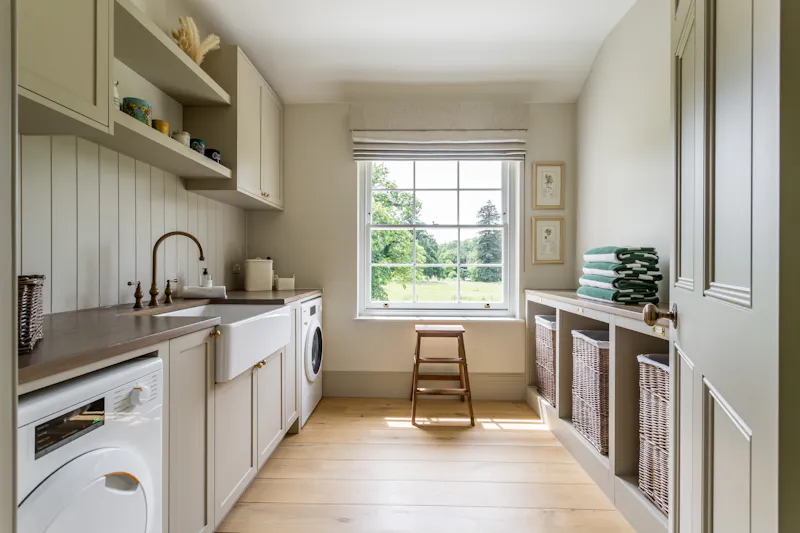 Utility room at Elegant Surrey Modern Mansion, D2888 (photo 84)