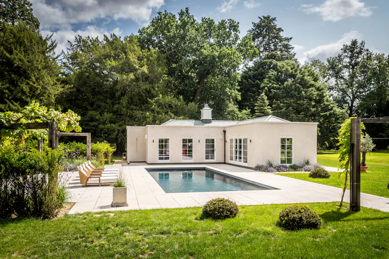 Swimming pool - outdoor at Elegant Surrey Modern Mansion, D2888 (photo 103)