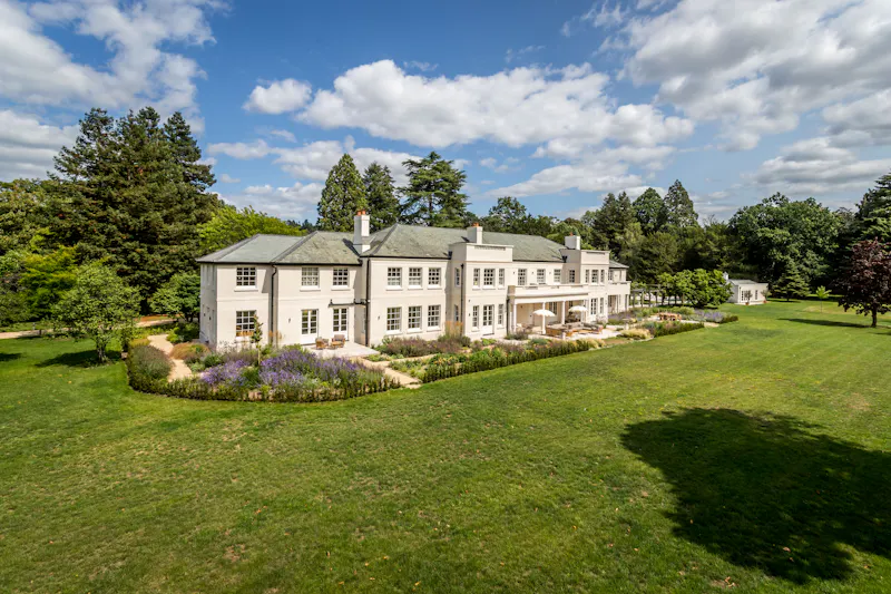 Elegant Surrey Modern Mansion, D2888 (photo 133)