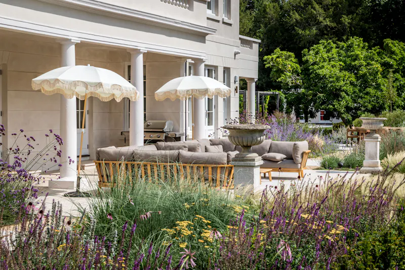 Elegant Surrey Modern Mansion, D2888 (photo 91)