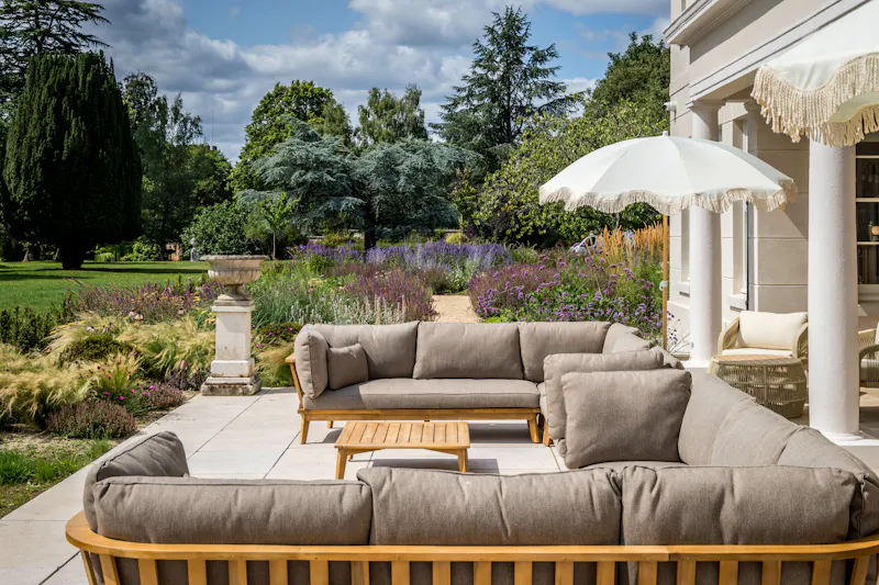 Elegant Surrey Modern Mansion, D2888 (photo 90)