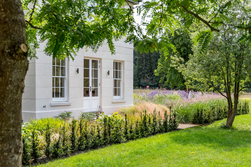 Elegant Surrey Modern Mansion, D2888 (photo 97)