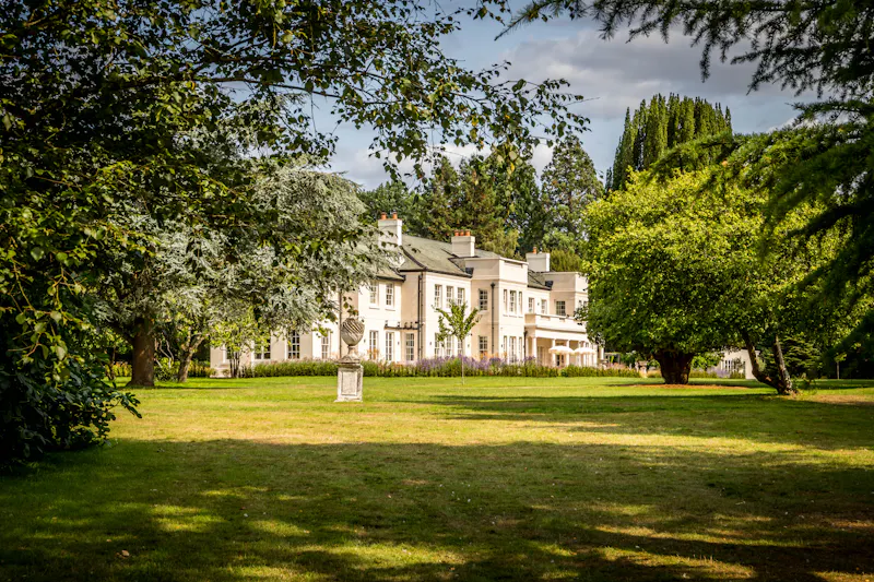 Elegant Surrey Modern Mansion, D2888 (photo 126)