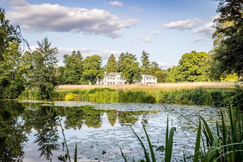 Elegant Surrey Modern Mansion, D2888 (photo 124)