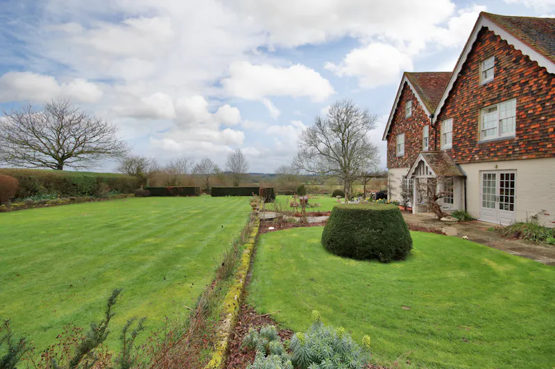 Charming 17th-century Farmhouse, L781 (photo 60)