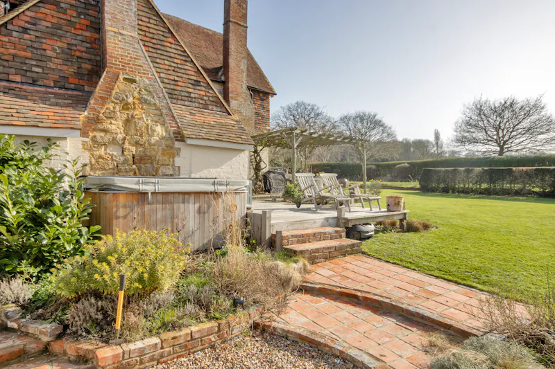 Jacuzzi at Charming 17th-century Farmhouse, L781 (photo 41)