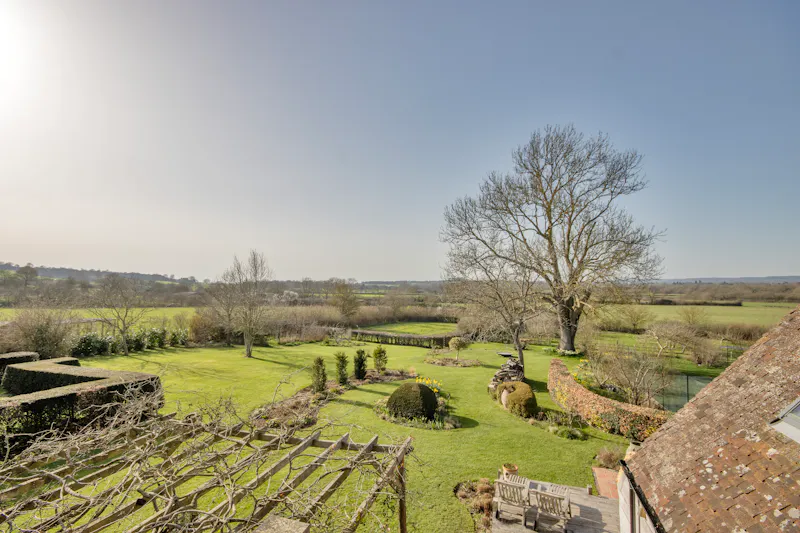 Charming 17th-century Farmhouse, L781 (photo 72)