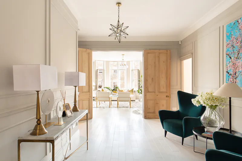 Entrance hall at Refined West London Apartment, F1279 (photo 1)