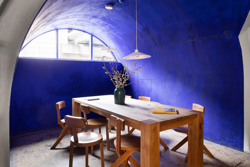 Dining room at East London Railway Arches, N575 (photo 5)