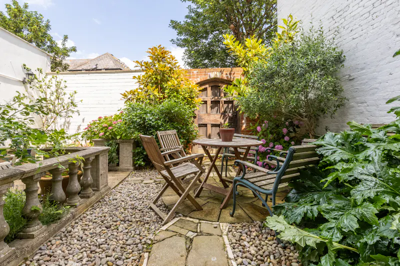 Terrace/Patio at Margate Georgian Townhouse, A1710 (photo 38)