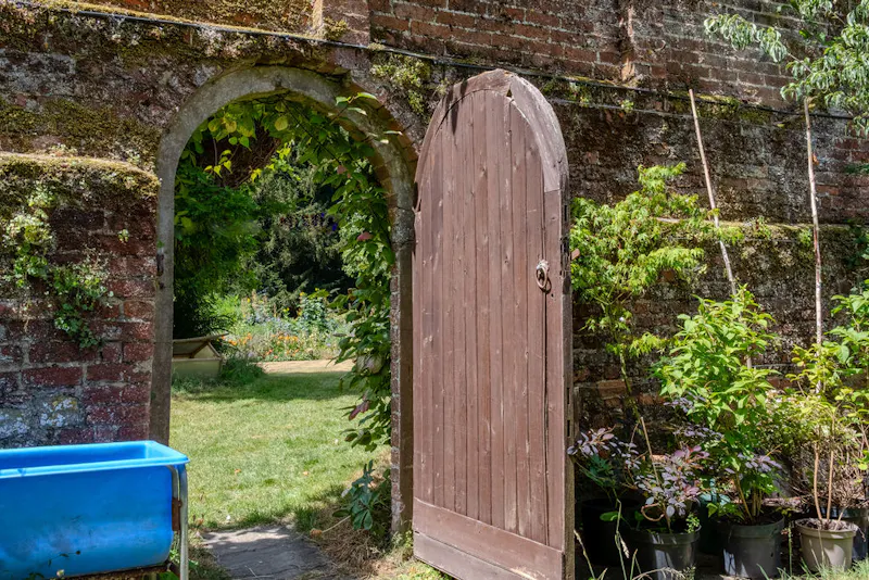 Magical South Downs farmhouse, E554 (photo 129)