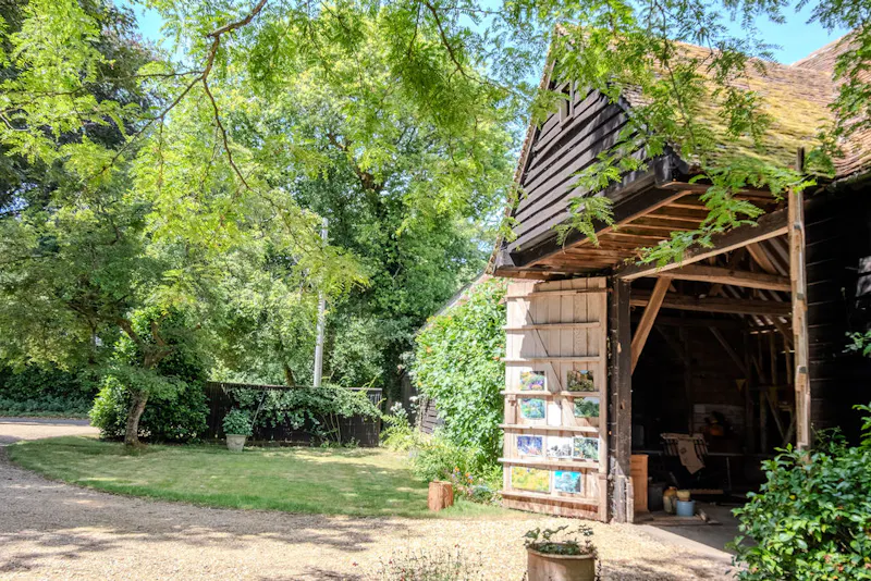 Magical South Downs farmhouse, E554 (photo 79)