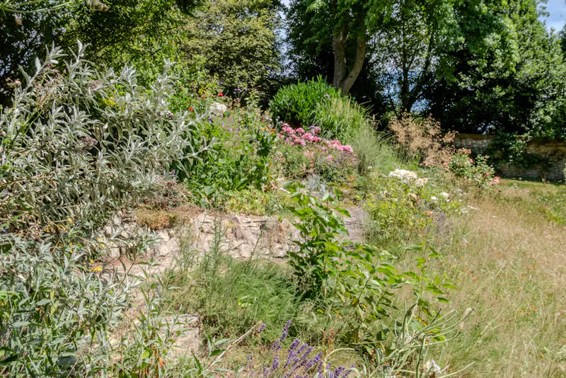 Magical South Downs farmhouse, E554 (photo 110)