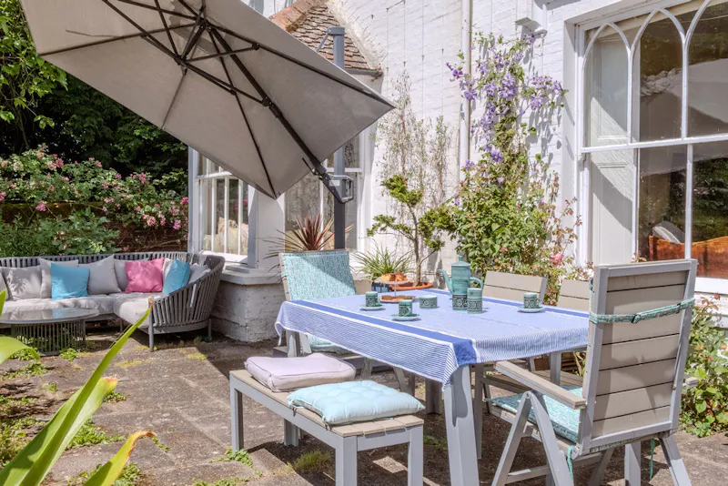 Magical South Downs farmhouse, E554 (photo 85)