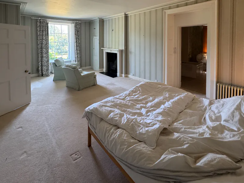 Bedroom at Vacant Georgian Country House, A1707 (photo 11)