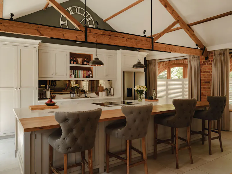 Bold Nuffield Barn Conversion, L679 (photo 11)