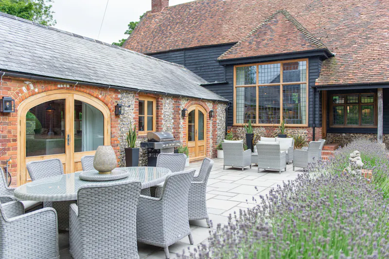 Terrace/Patio at Bold Nuffield Barn Conversion, L679 (photo 35)