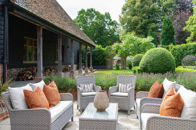 Terrace/Patio at Bold Nuffield Barn Conversion, L679 (photo 39)