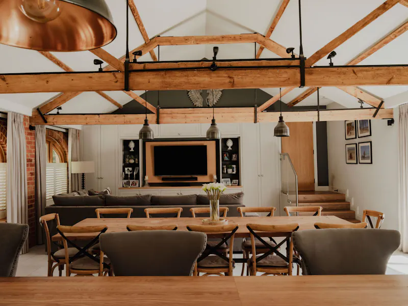 Bold Nuffield Barn Conversion, L679 (photo 13)