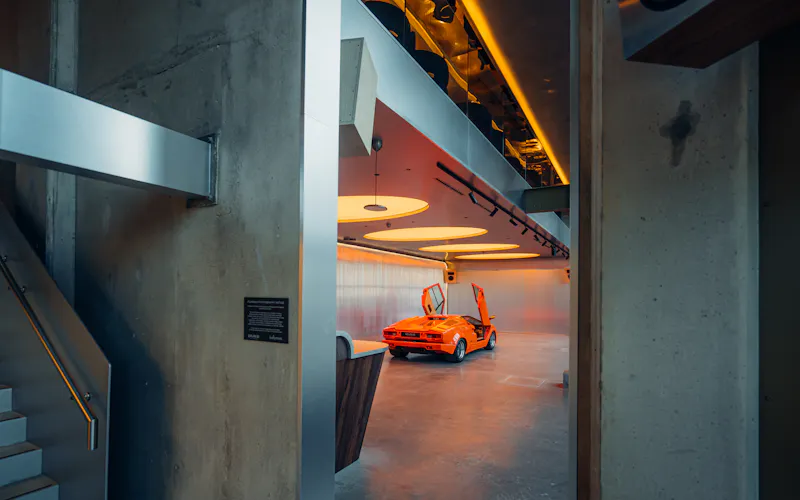 Stylish Brentford Carpark Space, N577 (photo 8)